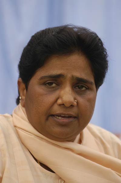 साल 2010 में इन्‍होंने बटोरी सुर्खियां |   2010 की टॉप फिल्‍में