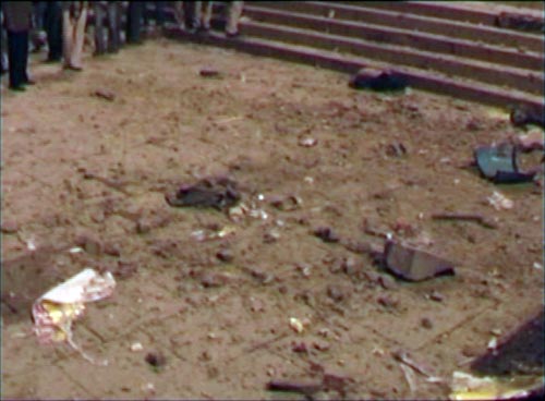 बनारस में हुए ब्‍लास्‍ट की तस्‍वीरें | घाटों का शहर