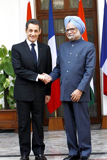 मनमोहन और सरकोजी की मुलाकात