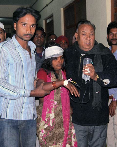 बनारस में हुए ब्‍लास्‍ट की तस्‍वीरें | घाटों का शहर