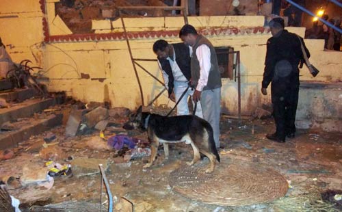 बनारस में हुए ब्‍लास्‍ट की तस्‍वीरें | घाटों का शहर