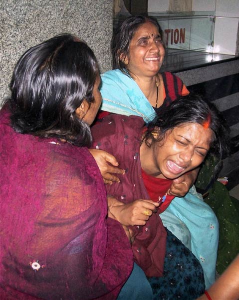 बनारस में हुए ब्‍लास्‍ट की तस्‍वीरें | घाटों का शहर