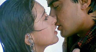 किस्‍सा बॉलीवुड के 'किस' का |   हुस्‍न जो दीवाना बना दे...