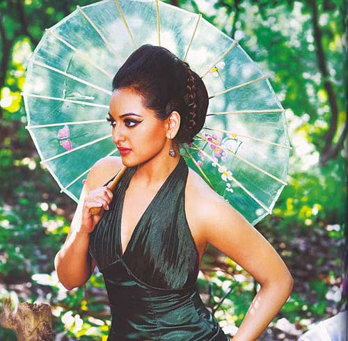 24 की हुई 'रज्‍जो' | बॉलीवुड की सबसे सेक्‍सी दुल्‍हन