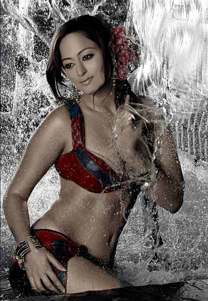 24 की हुई 'रज्‍जो' | बॉलीवुड की सबसे सेक्‍सी दुल्‍हन