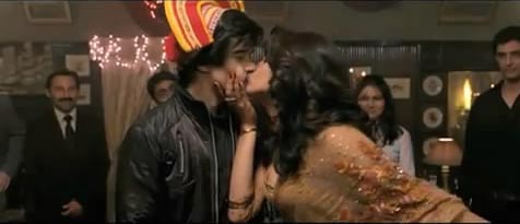 'सात खून...' में प्रियंका  |  2011 की आने वाली फिल्में