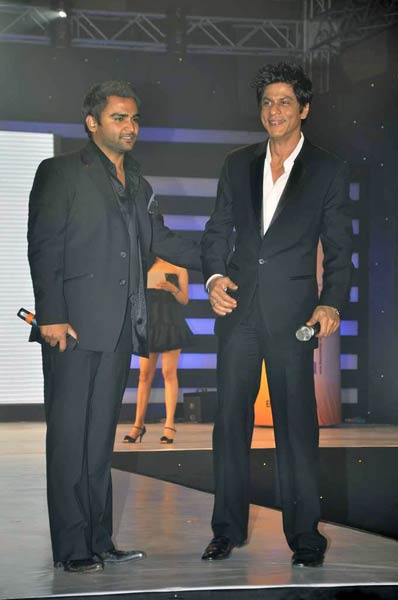 रैंप पर बिकनी मॉडल्‍स | 'सात खून...' में प्रियंका