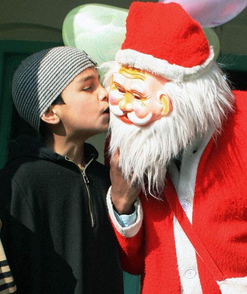 देशभर में क्रिसमस की धूम...