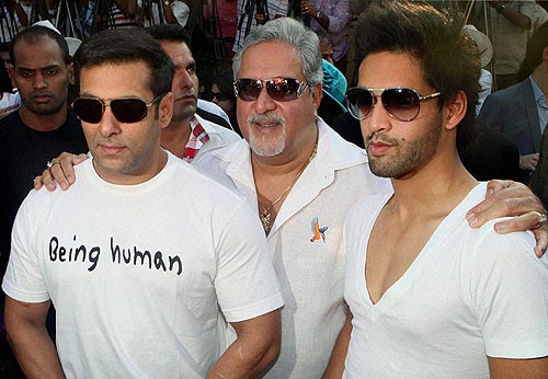 किंगफिशर कैलेंडर की मादकता | किंगफिशर कैलेंडर 2011