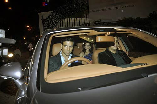 अक्षय-टि्वंकल की शादी की सालगिरह की तस्वीरें