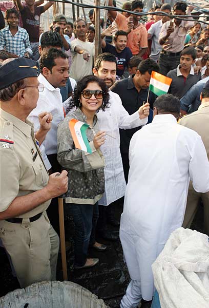 गणतंत्र दिवस पर धोबी घाट पहुंचे आमिर