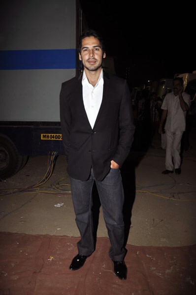 अप्‍सरा अवॉर्ड में सितारों की धूम । सितारों की मस्‍ती