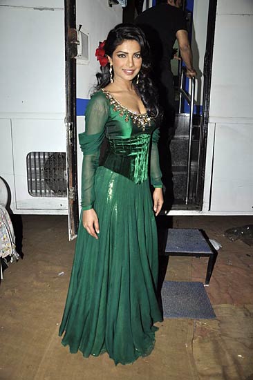 अप्‍सरा अवॉर्ड में सितारों की धूम । सितारों की मस्‍ती