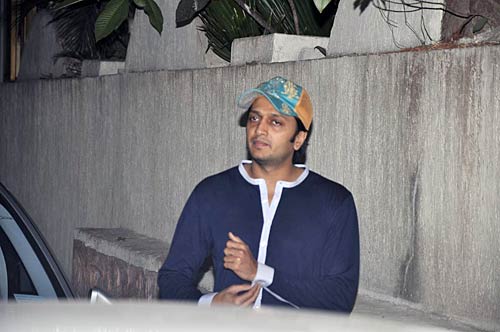 'धोबी घाट' की स्‍पेशल स्‍क्रीनिंग  | हसीनों की दिलकश अदाएं