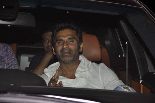 'धोबी घाट' की स्‍पेशल स्‍क्रीनिंग  | हसीनों की दिलकश अदाएं