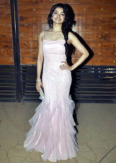 फिल्‍मफेयर में सितारों के जलवे | खूबसूरत चेहरे