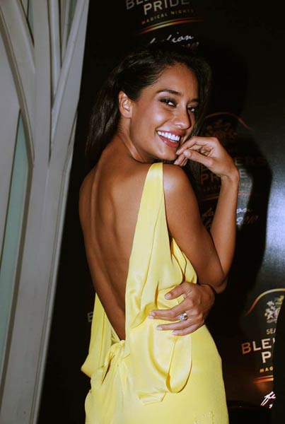 इसमें कुछ तो बात है... |  देखो... ये है जलवा