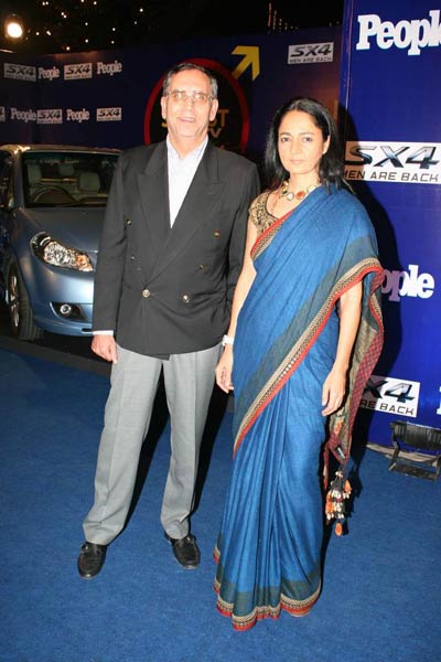 'द सेक्‍सियेस्‍ट पार्टी 2010' की रौनक | किंगफिशर का कैलेंडर