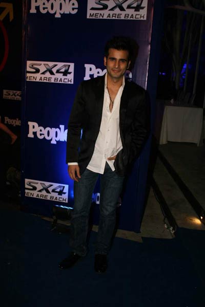 'द सेक्‍सियेस्‍ट पार्टी 2010' की रौनक | किंगफिशर का कैलेंडर