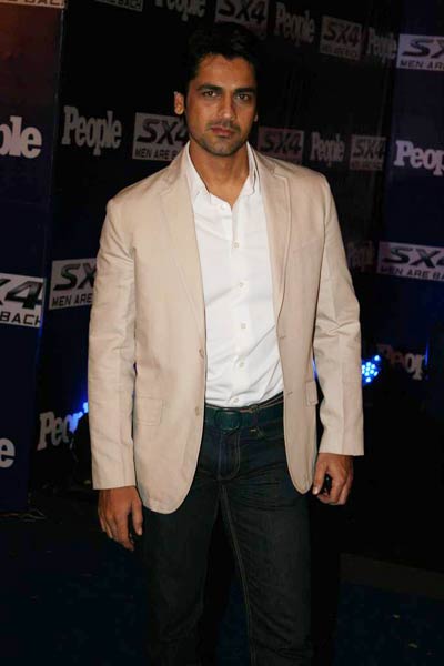 'द सेक्‍सियेस्‍ट पार्टी 2010' की रौनक | किंगफिशर का कैलेंडर