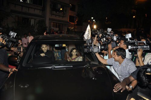 एक दूजे के हुए इमरान और अवंतिका |   इमरान ने की सगाई