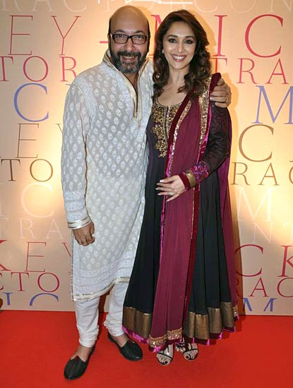 मिकी की पार्टी में सितारों ने बिखेरी चमक...