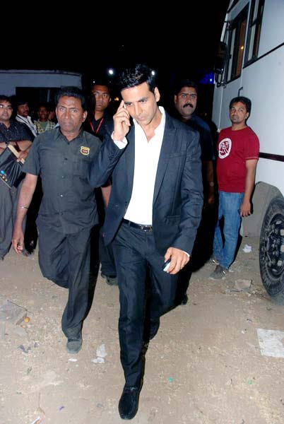 रेडियो मिर्ची अवॉर्ड्स की रंगीन शाम । सितारों की मस्‍ती