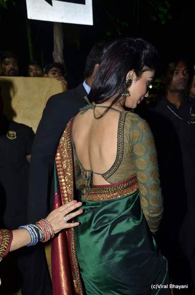 फिल्‍मफेयर समारोह के खूबसूरत सितारे । बिकनी मॉडल्‍स