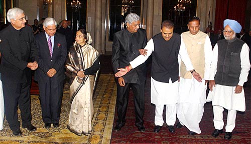 केंद्रीय मंत्रिमंडल में हुआ मामूली फेरबदल