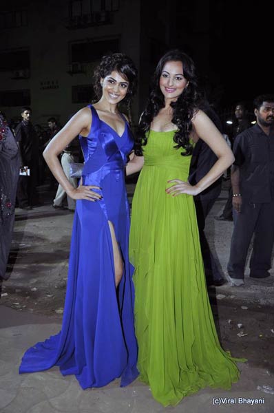 हसीनाओं से सजा फिल्‍मफेयर समारोह | अवार्ड्स के विजेता