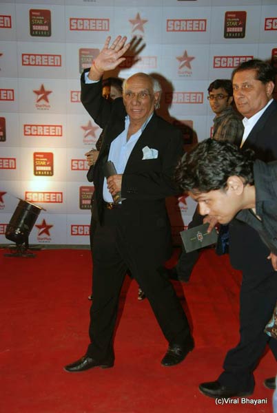 स्‍टार स्‍क्रीन अवॉर्ड की रंगीन शाम |    हुस्‍न जो दीवाना बना दे...