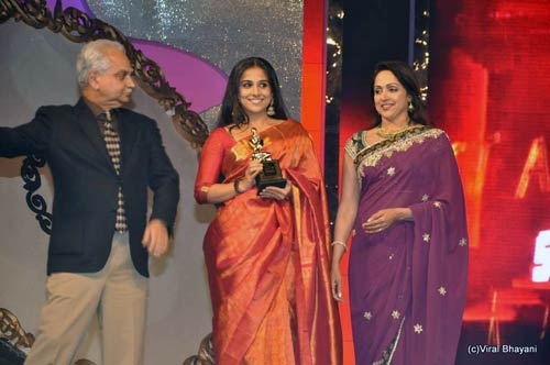 स्‍टार स्‍क्रीन अवॉर्ड की रंगीन शाम |    हुस्‍न जो दीवाना बना दे...