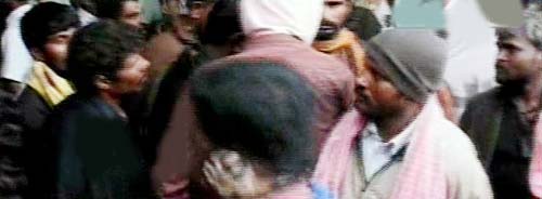 सबरीमाला मंदिर में भगदड़, सैंकड़ों श्रद्धालुओं की मौत