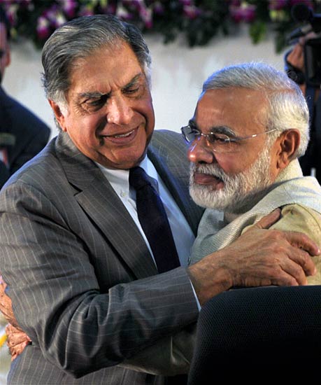 विकास का प्रतीक बना वाइब्रेंट गुजरात सम्मेलन