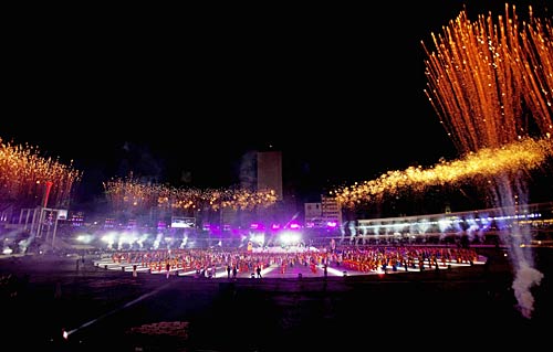 क्रिकेट विश्‍वकप का रंगारंग आगाज...