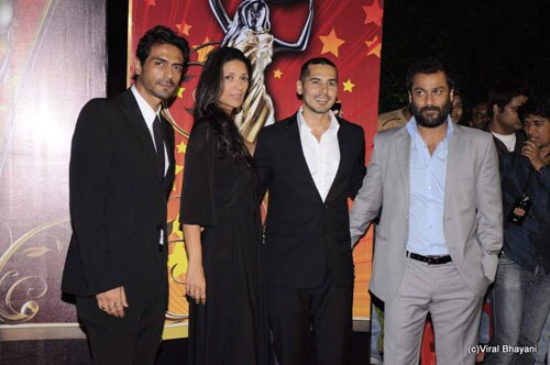 सितारों से सजा बालाजी अवॉर्ड समारोह... | सितारों की मौज