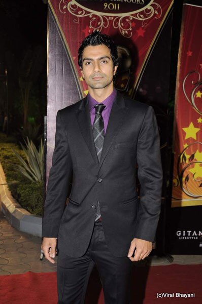 सितारों से सजा बालाजी अवॉर्ड समारोह... | सितारों की मौज