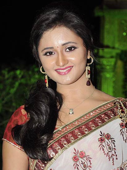 सितारों से सजा बालाजी अवॉर्ड समारोह... | सितारों की मौज