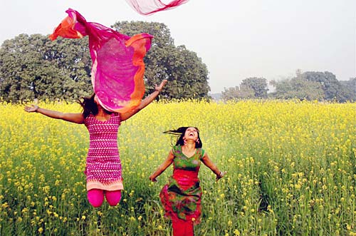 देश में बसंत पंचमी का उल्‍लास