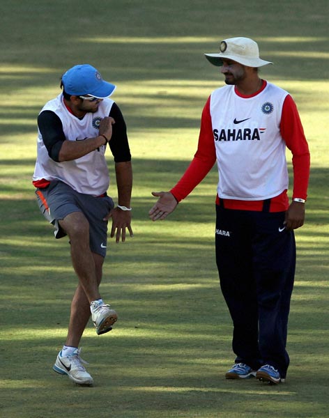 विश्‍वकप के लिए अभ्‍यास करते भारतीय खिलाड़ी...