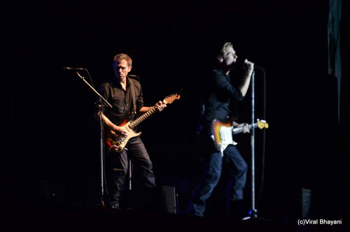 ब्रायन एडम्‍स के कॉन्‍सर्ट में उमड़ा बॉलीवुड | सितारों की मौज