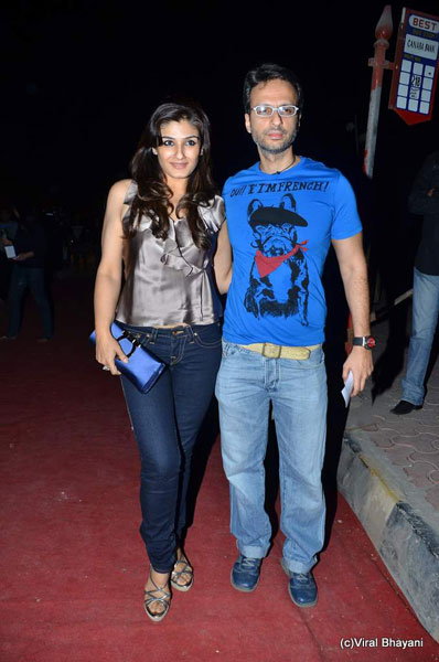 ब्रायन एडम्‍स के कॉन्‍सर्ट में उमड़ा बॉलीवुड | सितारों की मौज