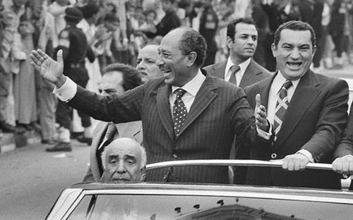 मिस्र में सत्ता परिवर्तन का स्वागत