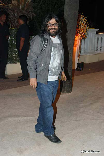 मामू की दावत, सितारों की मौज | गुलजार हुई रिसेप्‍शन पार्टी