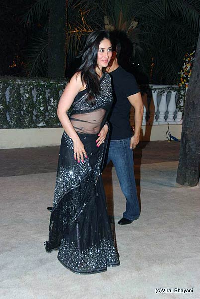 सितारों से गुलजार रिसेप्‍शन पार्टी । फराह के शो में सितारे