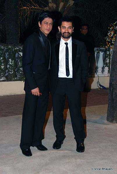 मामू की दावत, सितारों की मौज | गुलजार हुई रिसेप्‍शन पार्टी