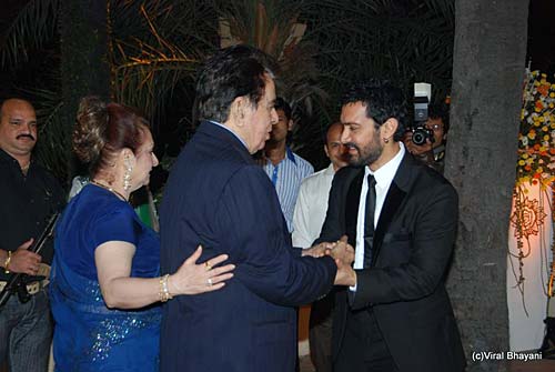 मामू की दावत, सितारों की मौज | गुलजार हुई रिसेप्‍शन पार्टी