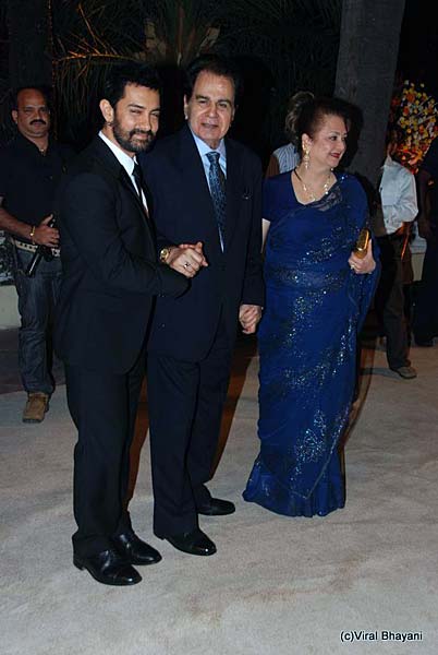 मामू की दावत, सितारों की मौज | गुलजार हुई रिसेप्‍शन पार्टी