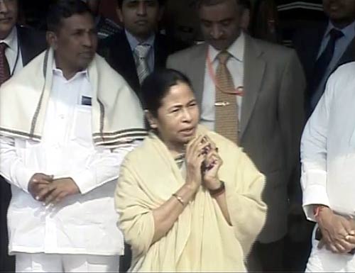 पेश हुआ ममता का रेल बजट