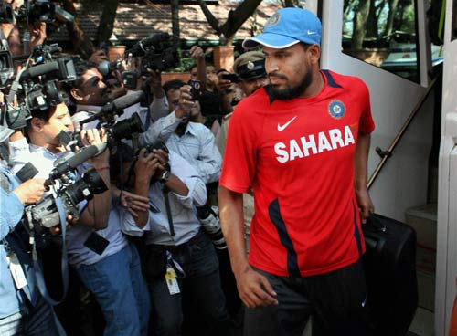 विश्‍वकप के लिए अभ्‍यास करते भारतीय खिलाड़ी...